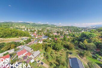 Spoločnosť DO DOMČEKA vám ponúka na predaj slnečný pozemok s