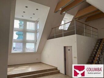 Ponúkame na prenájom administratívne priestory v centre Star