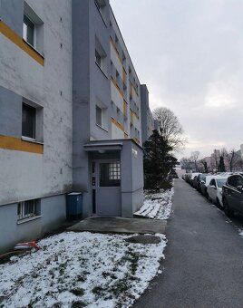 Ponúkame Vám na predaj dobre dispozične riešený útulný 1-izb