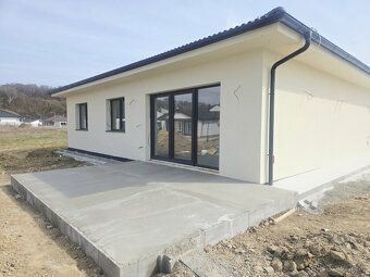Typ: Rodinný dom Ulica: Hubinská Obec: Moravany nad Váhom
Re