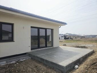 Typ: Rodinný dom Ulica: Hubinská Obec: Moravany nad Váhom
Re