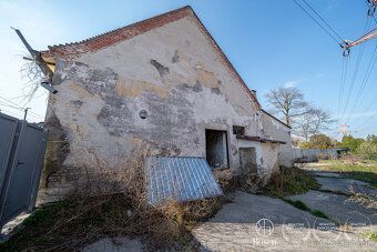 Typ: Komerčná zóna Ulica: Mierová Obec: Bratislava-Ružinov
B