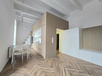 Typ: 1-izbový byt Ulica: Juraja Kréna Obec: Nové Mesto nad V