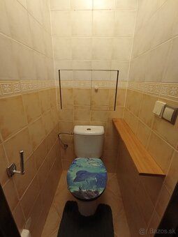 Ponúkam na predaj priestranný, slnečný 3-izbový byt s balkón