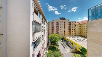 Ponúkame na predaj 1-izbový byt s balkónom na Blumentálskej 