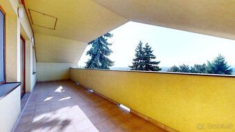 BOND Reality ponúka na predaj priestranný rodinný dom situov