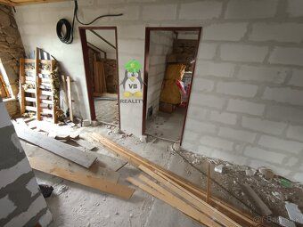 VB reality Ponúkame na predaj rekreačnú kamennú chatu s vínn