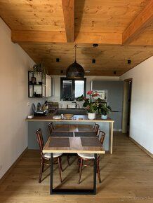 🏡 Exkluzívne na predaj – 5 moderných novostavieb rodinných d