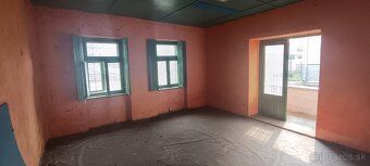 🏡 NA PREDAJ STARŠÍ RODINNÝ DOM S VEĽKÝM POZEMKOM – DEMANDICE