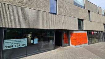 📢 Kancelária na prenájom – 17 m²
Hľadáte menší, praktický pr