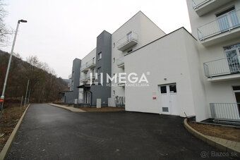MEGA realitná kancelária exkluzívne ponúka na prenájom úplne