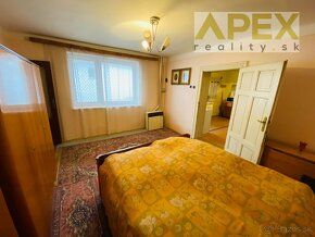 APEX reality - ponúkame na predaj prízemný 2 izbový rodinný 