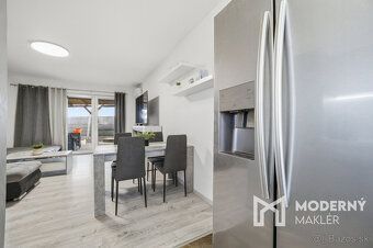Typ: Rodinný dom Obec: Senec
Moderný maklér exkluzívne ponúk