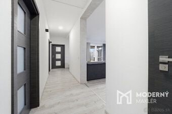 Typ: Rodinný dom Obec: Senec
Moderný maklér exkluzívne ponúk