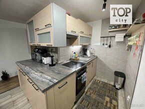 Realitná kancelária TOP CITY Vám ponúka na predaj rodinný do