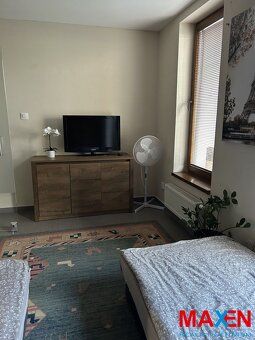 MAXEN Reality Centrum ponúka na prenájom priestranný apartmá
