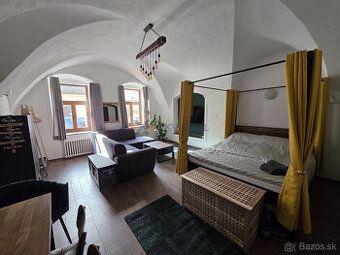 TU reality ponúka 1-izbový byt, Terasa – 30 m2, TOP lokalita