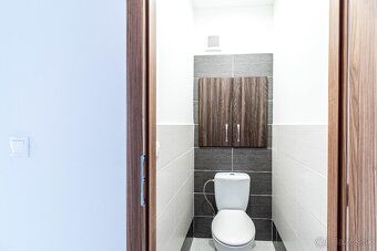 Realitná kancelária BEDES Vám predstavuje trojizbový byt na 