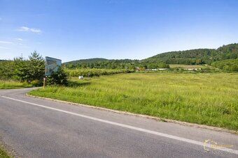 🏡 Na predaj: Stavebné pozemky Púchov – od 528 m² (právoplatn