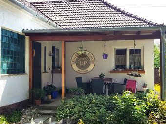 Typ: Rodinný dom Ulica: Bezenye Obec: Bezenye
Realitná kance
