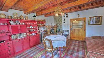 HD REALITY ponúka v malebnej obci Stará Huta na predaj rodin