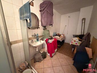 Ponúkam na predaj rodinný dom v obci Hajná Nová Ves , okr. T
