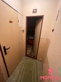 Ponúkame Vám na predaj 3 izbový byt s balkónom v meste Topoľ