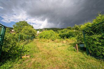 Na predaj: pozemok s možnosťou trvalého bývania – Bratislava