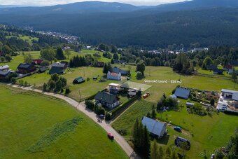 Na predaj rekreačný pozemok s výmerou 525 m² v Oravskej Lesn