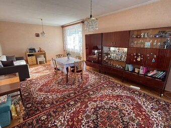 🏡 Na predaj 5-izbový rodinný dom – obec Čierne, okres Čadca
