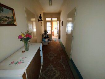 Na predaj rodinný dom – Vyčapy-Opatovce
Rovinatý pozemok 689