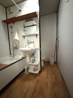Ponúkame na predaj dvojgarsónku s výmerou 44 m² nachádzajúcu