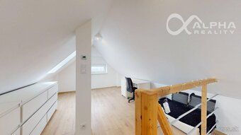 Alphareality.sk ponúka na prenájom 2 izbový mezonet s balkón