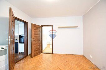 3-izbový byt, Poprad - Západ, Ul. Štúrova, blok Zemplín, 64,