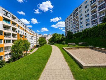 Ponúkame na predaj 2-izbový byt v mestskej časti Bratislava 