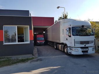 Typ: Obchodné priestory Ulica: UU Mestská časť: Juh Obec: Ko