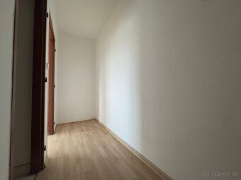 1-izbový byt na Liptove – miesto, kde sa dýcha pokoj
Predsta