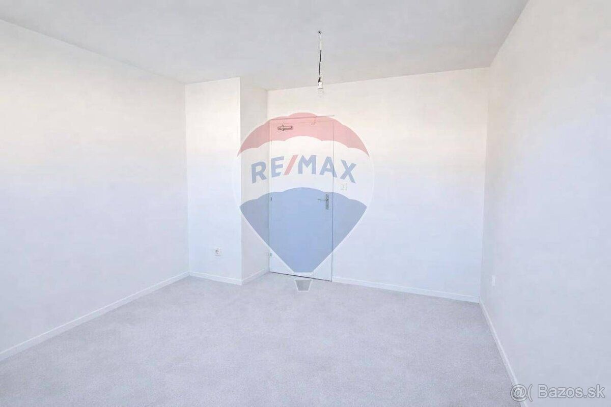 Realitná kancelária RE/MAX ponúka na predaj praktický nebyto