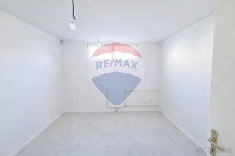 Realitná kancelária RE/MAX ponúka na predaj praktický nebyto