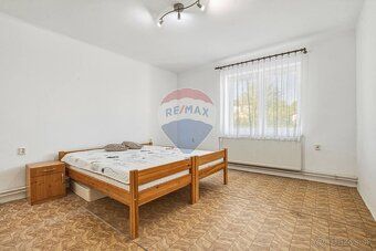 Realitná kancelária RE/MAX ponúka exkluzívne na predaj 3-izb