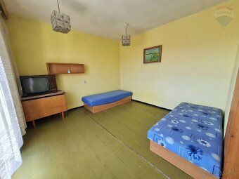 Realitná kancelária RE/MAX Vám ponúka na predaj, veľkú murov