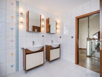 Realitná kancelária RE/MAX Expert vo výhradnom zastúpení kli