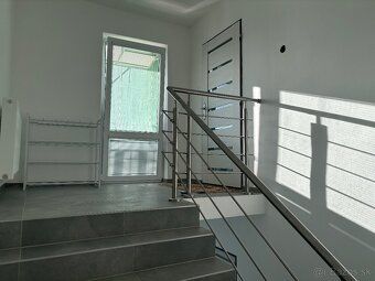 Ponúkame na dlhodobý prenajom ubytovanie v obci Valaliky,vho