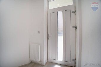 Realitná kancelária RE/MAX ponúka na predaj priestranný 3 iz