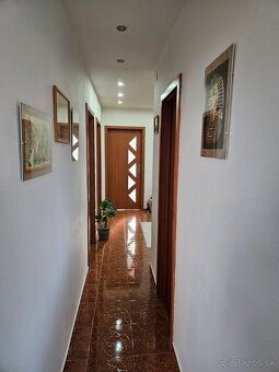 Ponúkame na predaj 3 izbový byt v Želiezovciach, v okrese Le