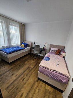 Predám nádherný, slnečný 3 izbový apartmán v Bulharsku na vy