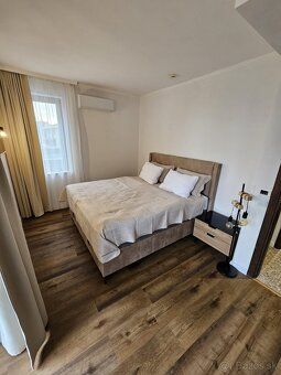 Predám nádherný, slnečný 3 izbový apartmán v Bulharsku na vy