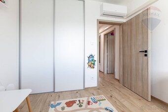NA PREDAJ – 4-IZBOVÝ RODINNÝ DOM | Píniová Alej, Plavecký Št