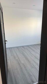 Na dlhodobý prenájom krásny, nízsko energetický rodinný dom 