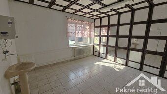 Ponúkame Vám na prenájom priestor vhodný pre služby alebo ka